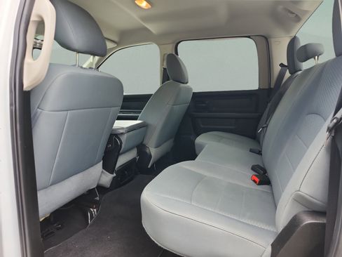 Used 2019 RAM 1500 Tradesman w/ Popular Equipment Group RWD image 17