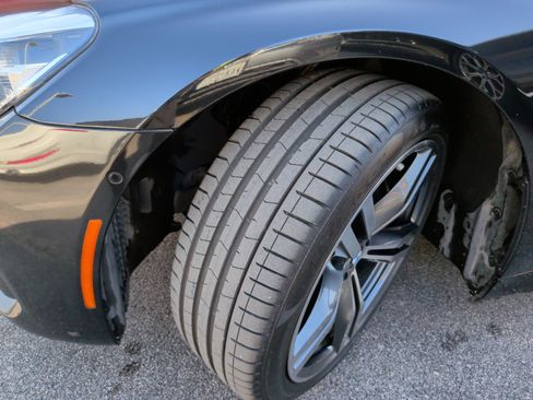 Used 2019 BMW 750i w/ M Sport Package image 13