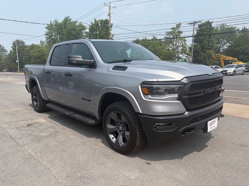 Used 2024 RAM 1500 Big Horn AWD/4WD image 1