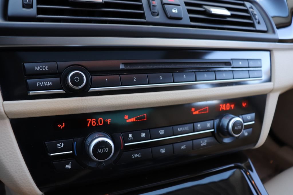 Used 2015 BMW 528i Sedan RWD image 58