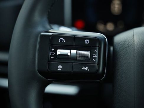 Used 2024 Hyundai Santa Fe SE image 32