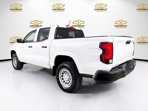 Used 2024 Chevrolet Colorado W/T w/ WT Convenience Package II RWD image 5