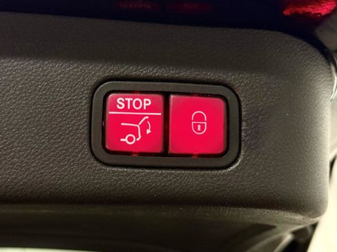 Used 2016 Mercedes-Benz GLE 350 4MATIC image 38