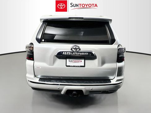Used 2024 Toyota 4Runner Limited RWD image 5