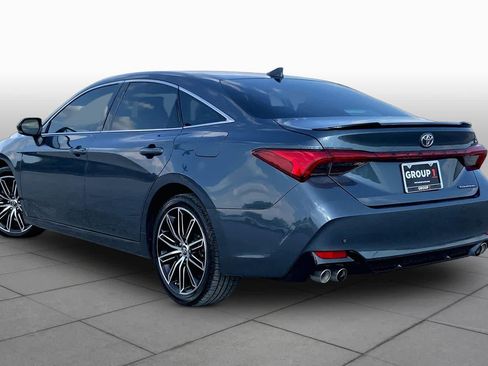 Used 2019 Toyota Avalon Touring w/ Advanced Safety Package FWD image 12