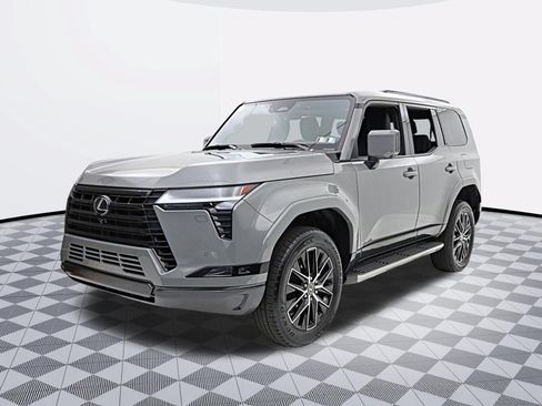 Used 2024 Lexus GX 550 w/ Accessory Package (Z1) AWD/4WD image 2