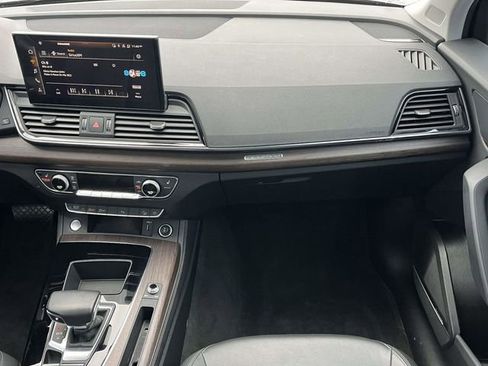 Used 2022 Audi Q5 2.0T Premium Plus image 19