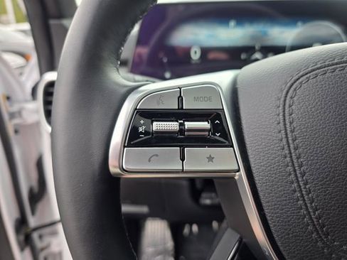 Certified 2025 Kia Telluride SX Prestige X-Line AWD/4WD image 34