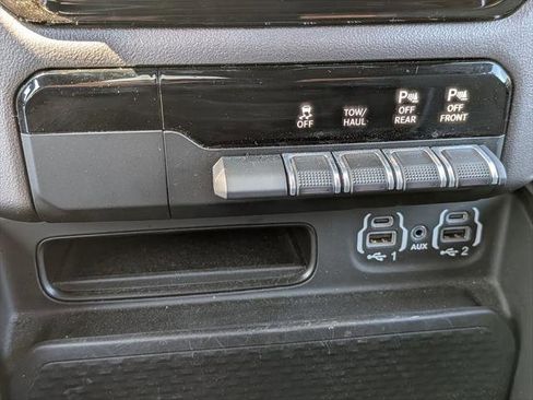 Certified 2022 RAM 1500 Big Horn image 22