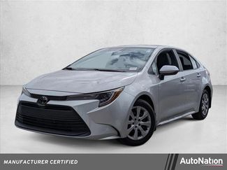 Used 2025 Toyota Corolla LE video 1