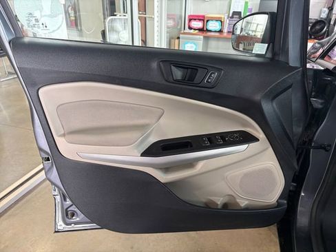 Used 2022 Ford EcoSport S AWD/4WD image 14