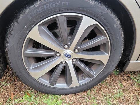 Used 2015 Subaru Legacy 2.5i Limited image 48