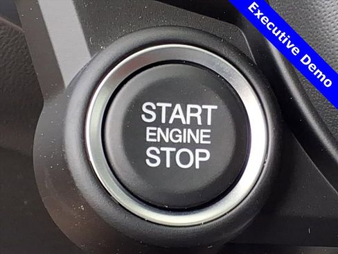 New 2025 Alfa Romeo Stelvio Sprint w/ Veloce Package image 21