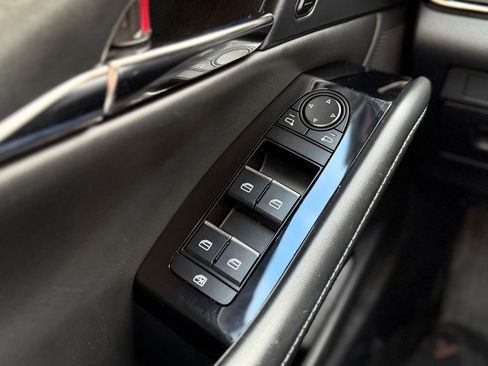 Used 2023 MAZDA CX-30 AWD 2.5 S w/ Preferred Package image 17