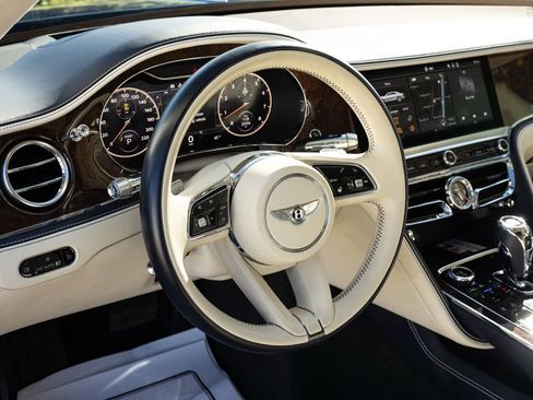 Used 2021 Bentley Flying Spur W12 AWD/4WD image 27