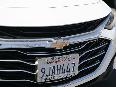 Used 2024 Chevrolet Malibu LT FWD image 11
