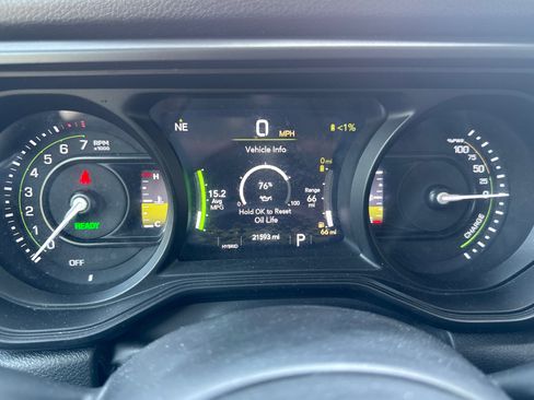 Used 2025 Jeep Wrangler Unlimited Sport S 4xe AWD/4WD image 32