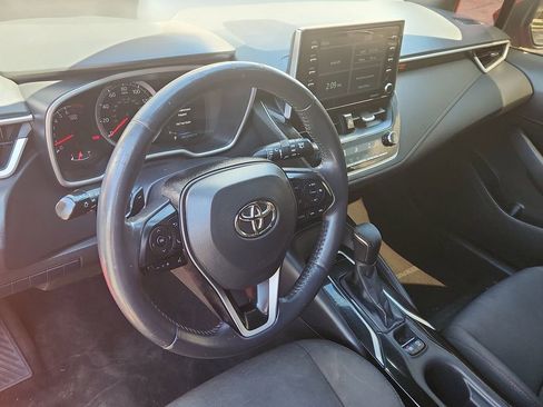 Used 2021 Toyota Corolla SE w/ Special Edition FWD image 8