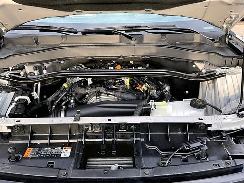 Certified 2025 Ford Explorer ST-Line image 10
