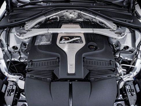 Used 2023 Aston Martin DBX 707 image 34