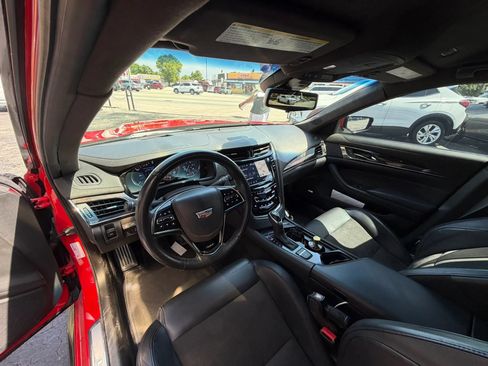 Used 2019 Cadillac CTS V w/ Carbon Fiber Package RWD image 14