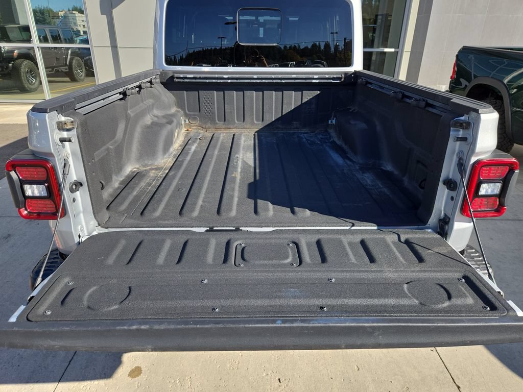 Used 2022 Jeep Gladiator Rubicon w/ LED Lighting Group AWD/4WD image 27