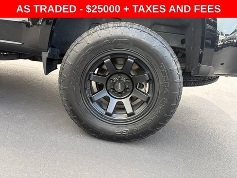 Used 2022 Chevrolet Colorado LT w/ Luxury Package AWD/4WD image 10
