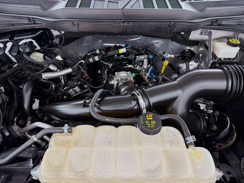 Used 2021 Ford F150 XL w/ Trailer Tow Package image 24