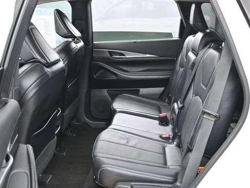 Used 2023 INFINITI QX60 Luxe w/ Cargo Package FWD image 35