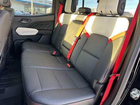 New 2026 GMC Canyon AT4X image 18