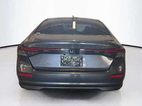Used 2025 Honda Accord SE image 7