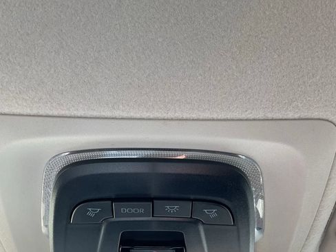 Used 2024 Toyota Corolla LE image 29