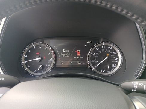 Used 2020 Toyota Highlander Limited image 19