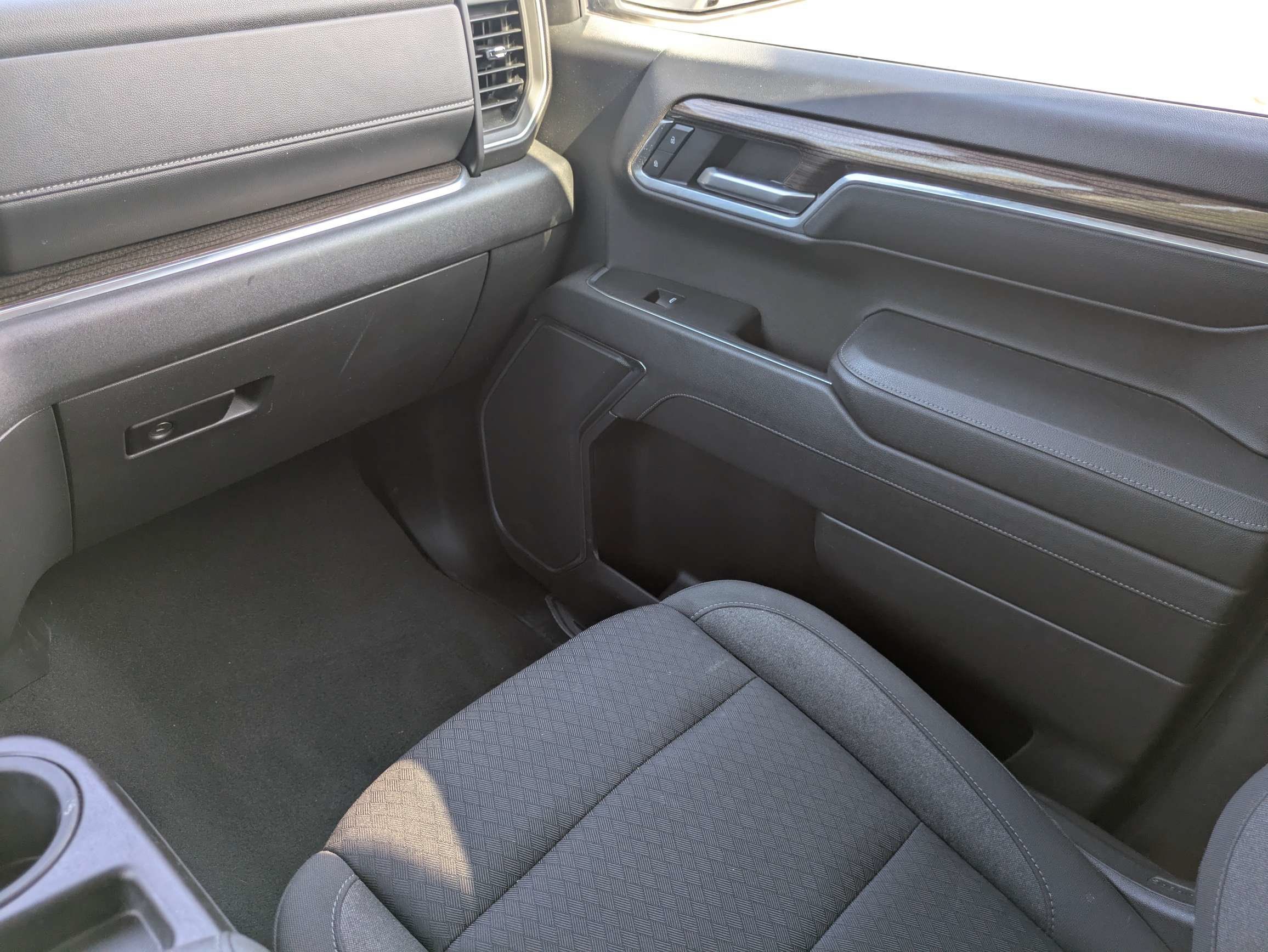 Certified 2023 Chevrolet Silverado 1500 LT AWD/4WD image 10