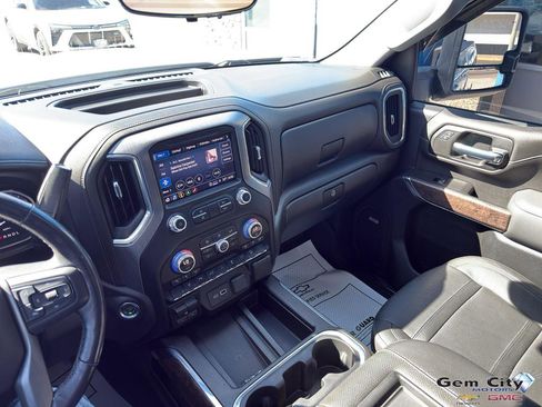 Used 2021 GMC Sierra 2500 Denali w/ Denali Ultimate Package AWD/4WD image 20