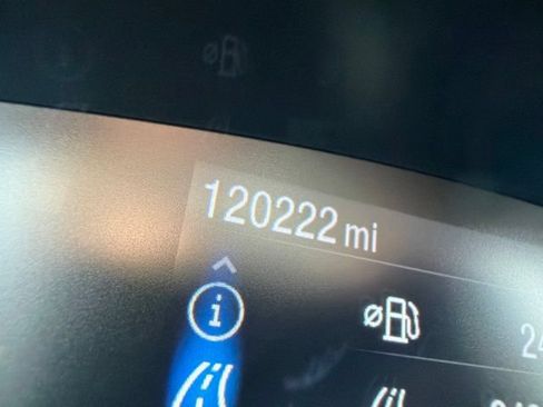 Used 2020 Ford Escape SEL AWD/4WD image 53