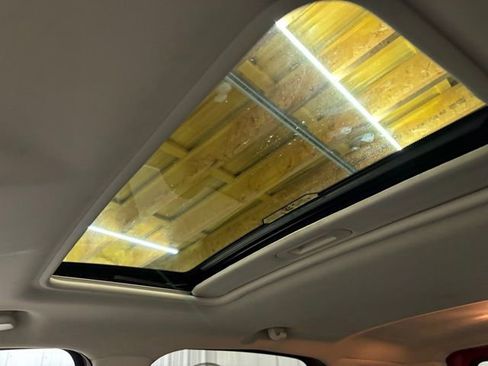 Used 2021 Ford EcoSport Titanium image 25