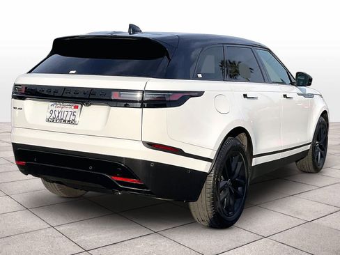 Used 2026 Land Rover Range Rover Velar S AWD/4WD image 15