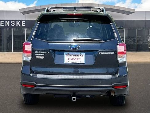 Used 2018 Subaru Forester 2.5i Premium w/ All-Weather Package AWD/4WD image 4