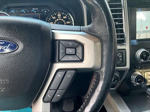 Used 2016 Ford F150 Lariat w/ Equipment Group 502A Luxury AWD/4WD image 13
