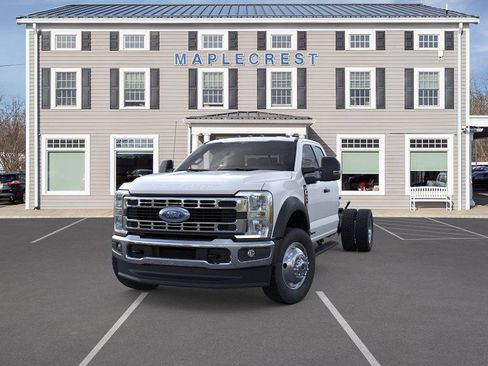 New 2026 Ford F550 4x4 Supercab Super Duty image 2