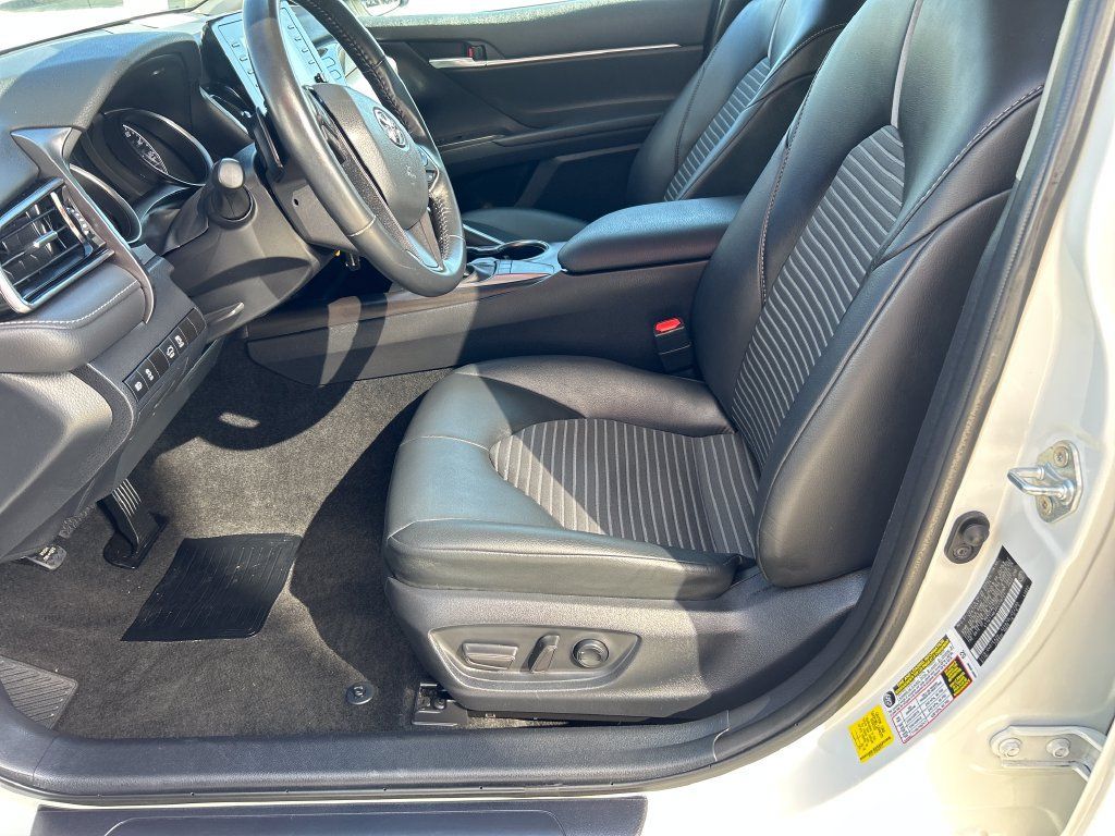 Certified 2024 Toyota Camry SE FWD image 10