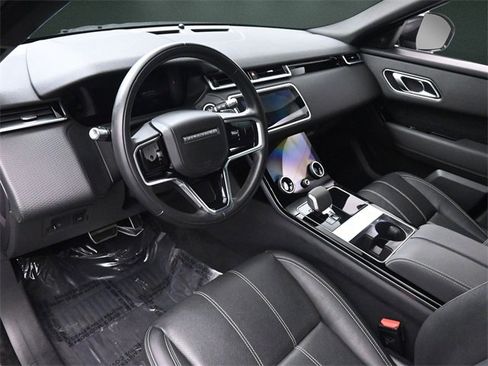 Used 2022 Land Rover Range Rover Velar R-Dynamic S image 10