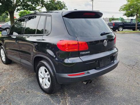 Used 2013 Volkswagen Tiguan S FWD image 5