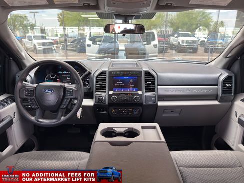 Used 2022 Ford F450 XLT w/ XLT Value Package AWD/4WD image 28