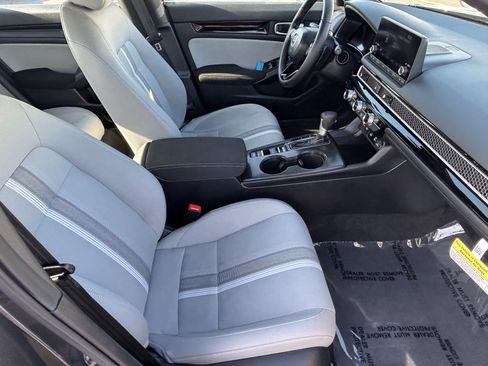 Used 2026 Honda Civic Sport image 9