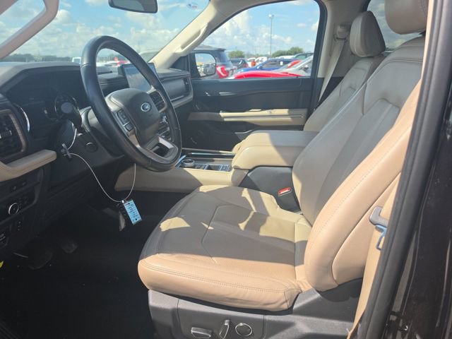 Used 2024 Ford Expedition Max Limited RWD image 9