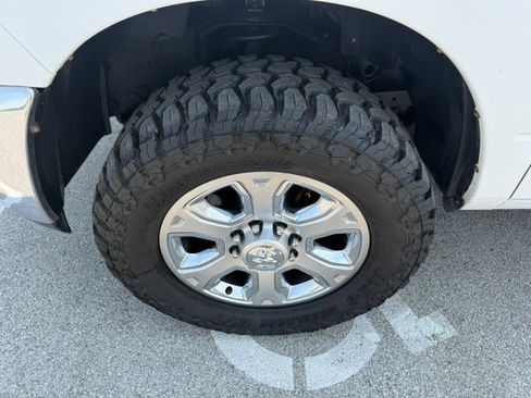 Used 2010 Dodge Ram 2500 Truck SLT w/ Luxury Group image 14