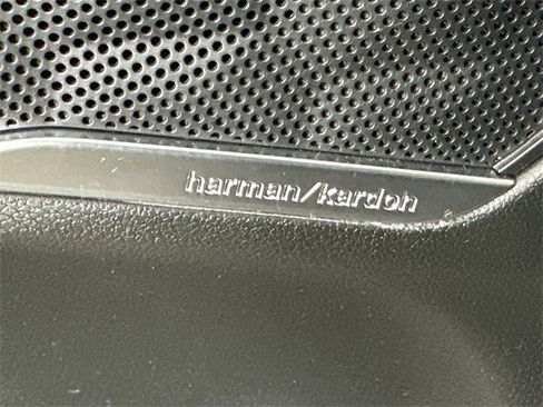 Used 2023 Hyundai Santa Fe SEL Premium image 20