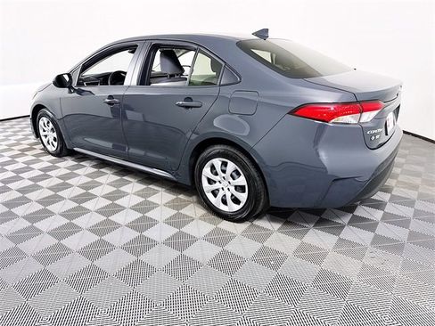 Certified 2025 Toyota Corolla LE image 21